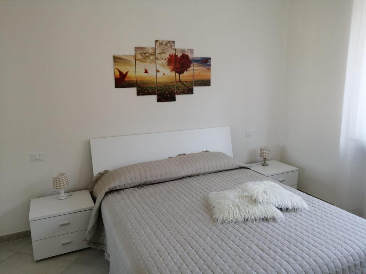 Casa Vacanza Mariateresa Appartement Valeggio sul Mincio Buitenkant foto